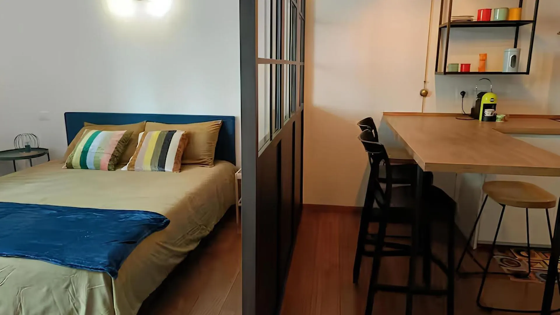 Apartment Nel Cuore Di San Lorenzo Rome Italy